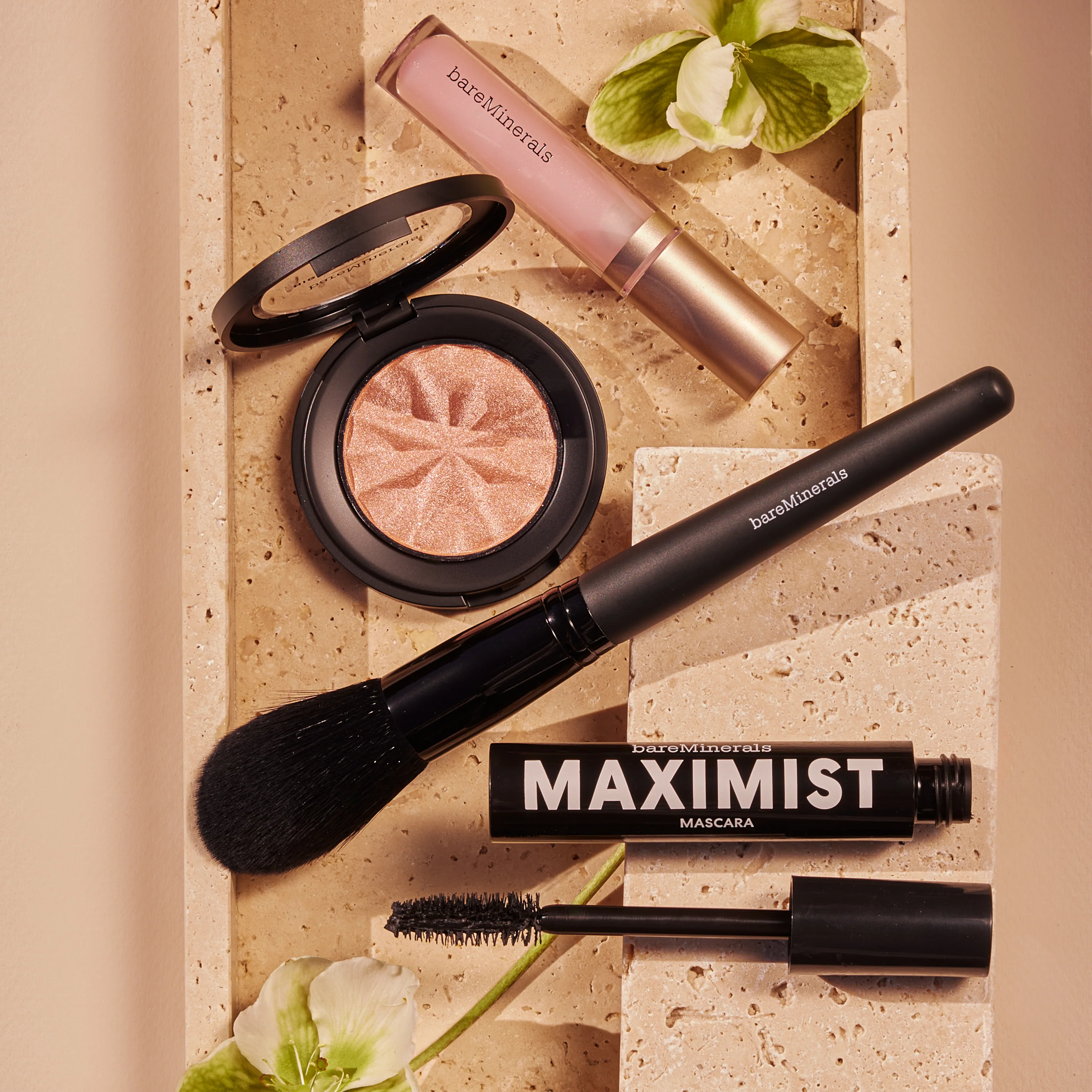 MAXIMIST®  Phyto-Fiber Volumizing Mascara - Image 8